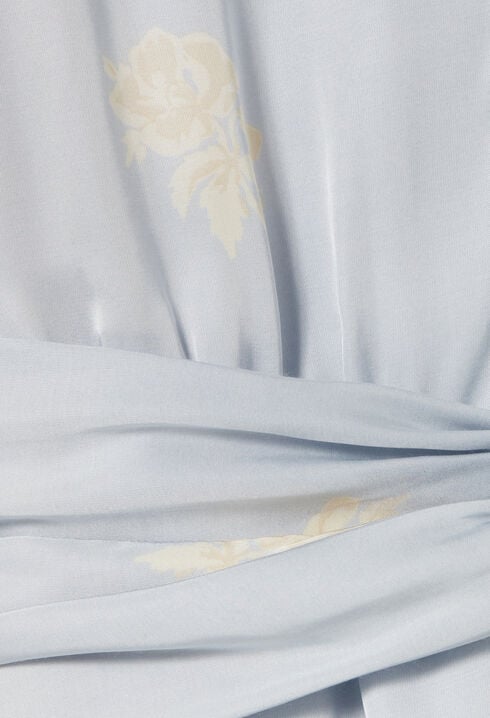 Vestido satinado de flores