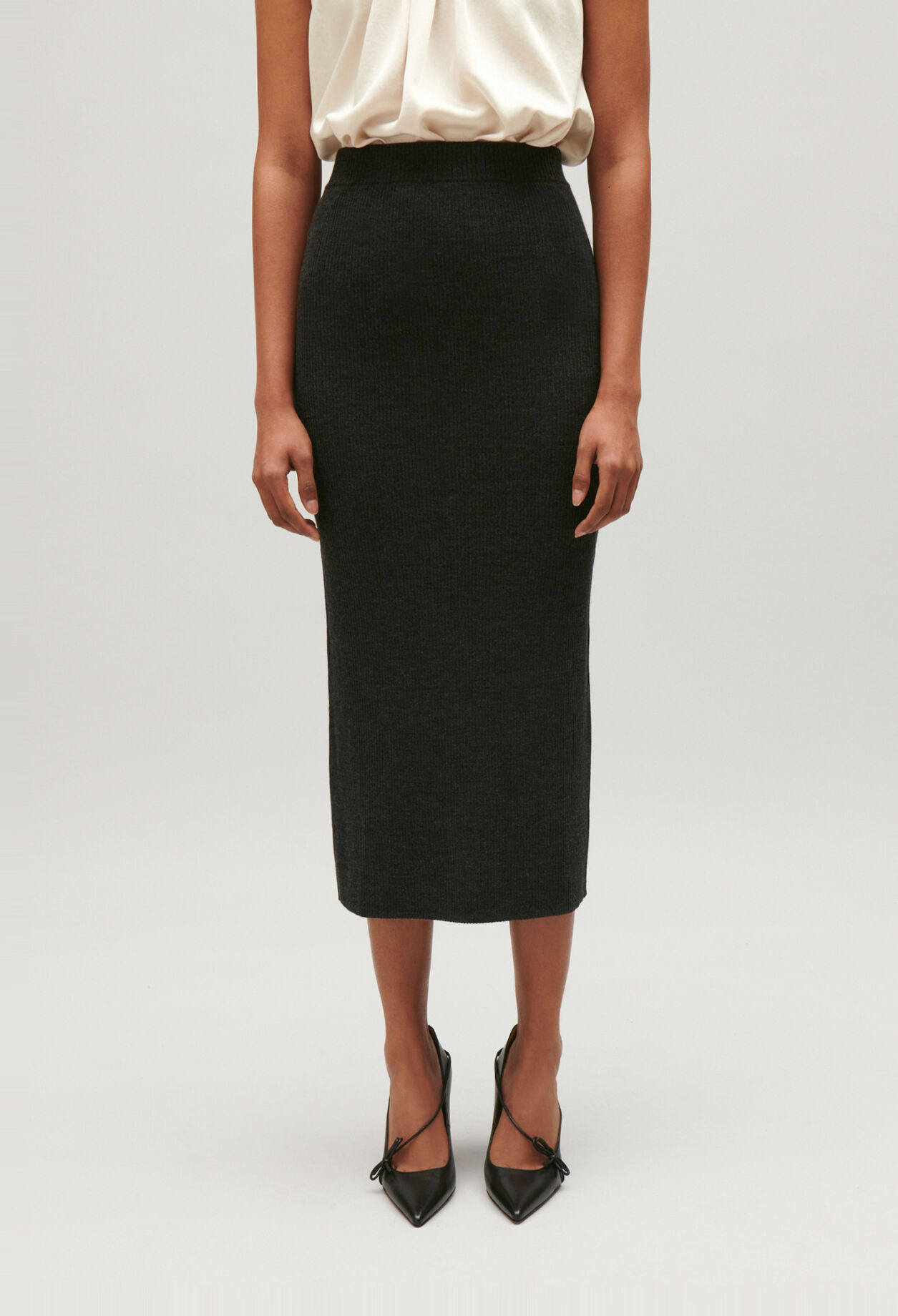 Falda larga de punto gris jaspeado