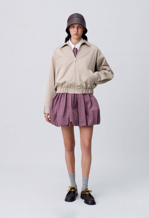 Chaqueta oversize con cremallera