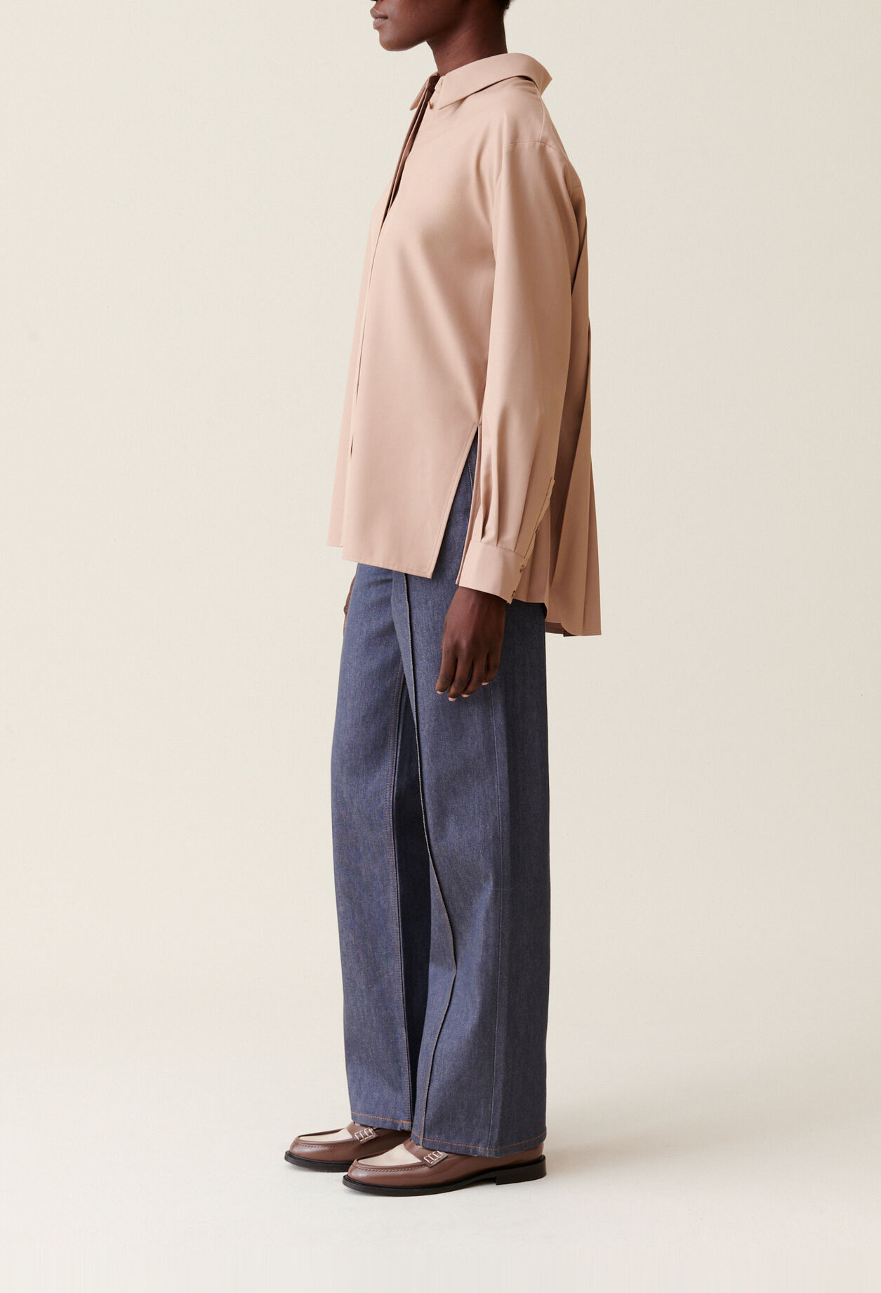 Camisa oversize plisada