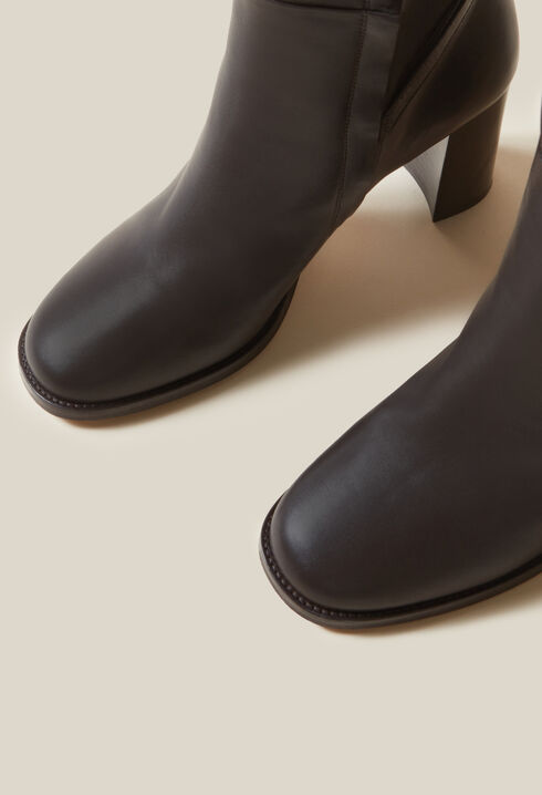 Botas de charol logo CP