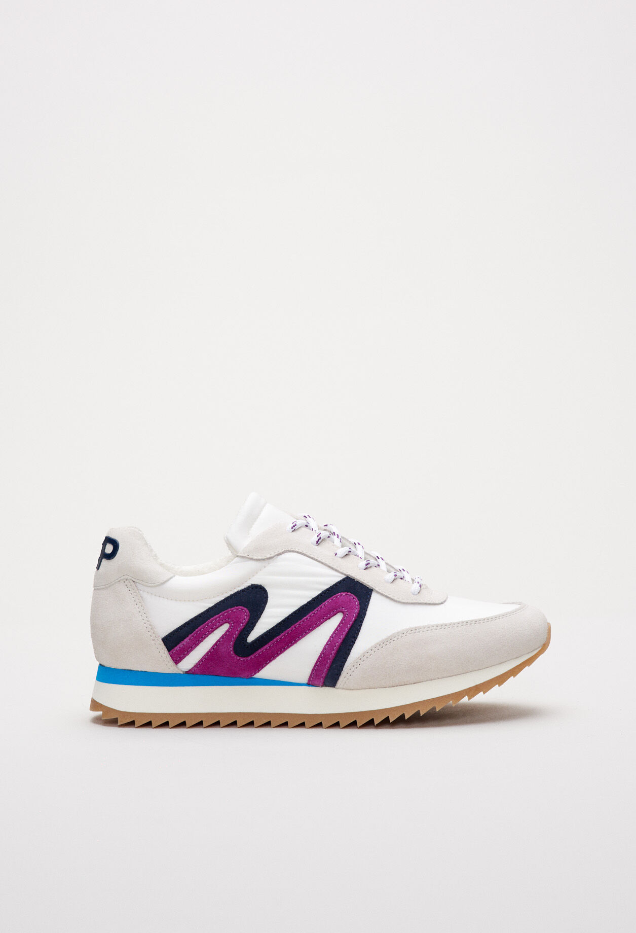 Zapatillas clásicas con cordones