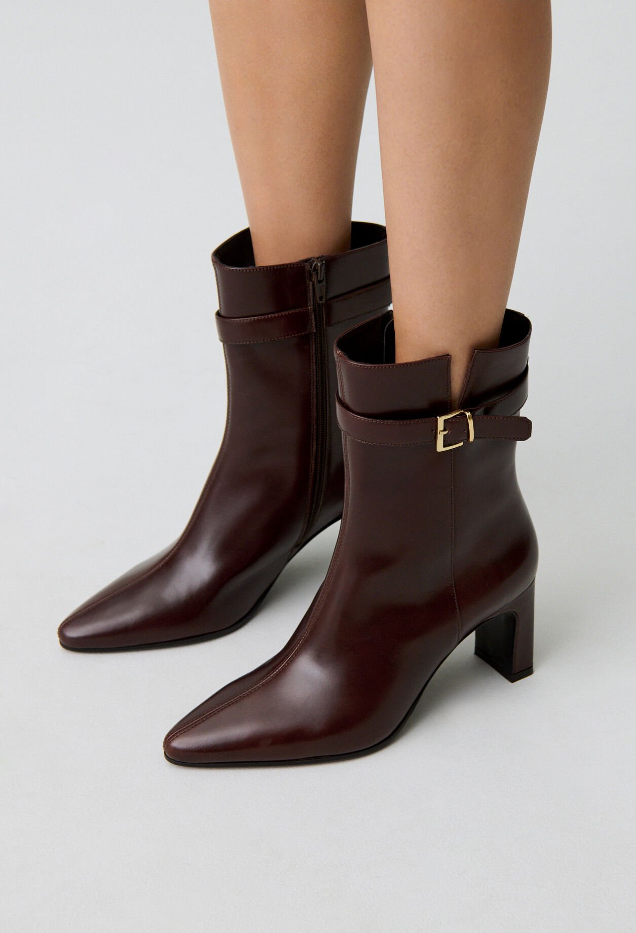 Botines de tacón de piel