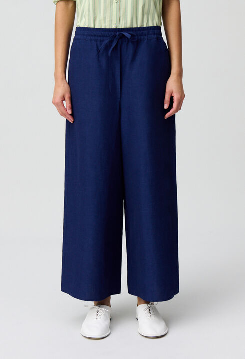 Pantalón ancho y ligero