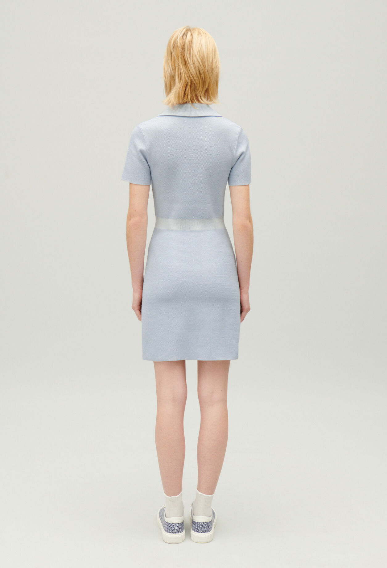 Vestido corto de punto