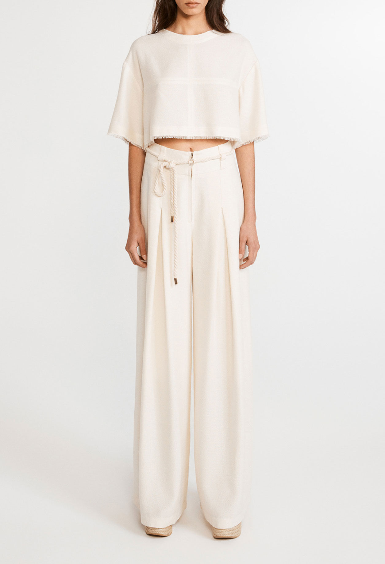 Pantalón acampanado