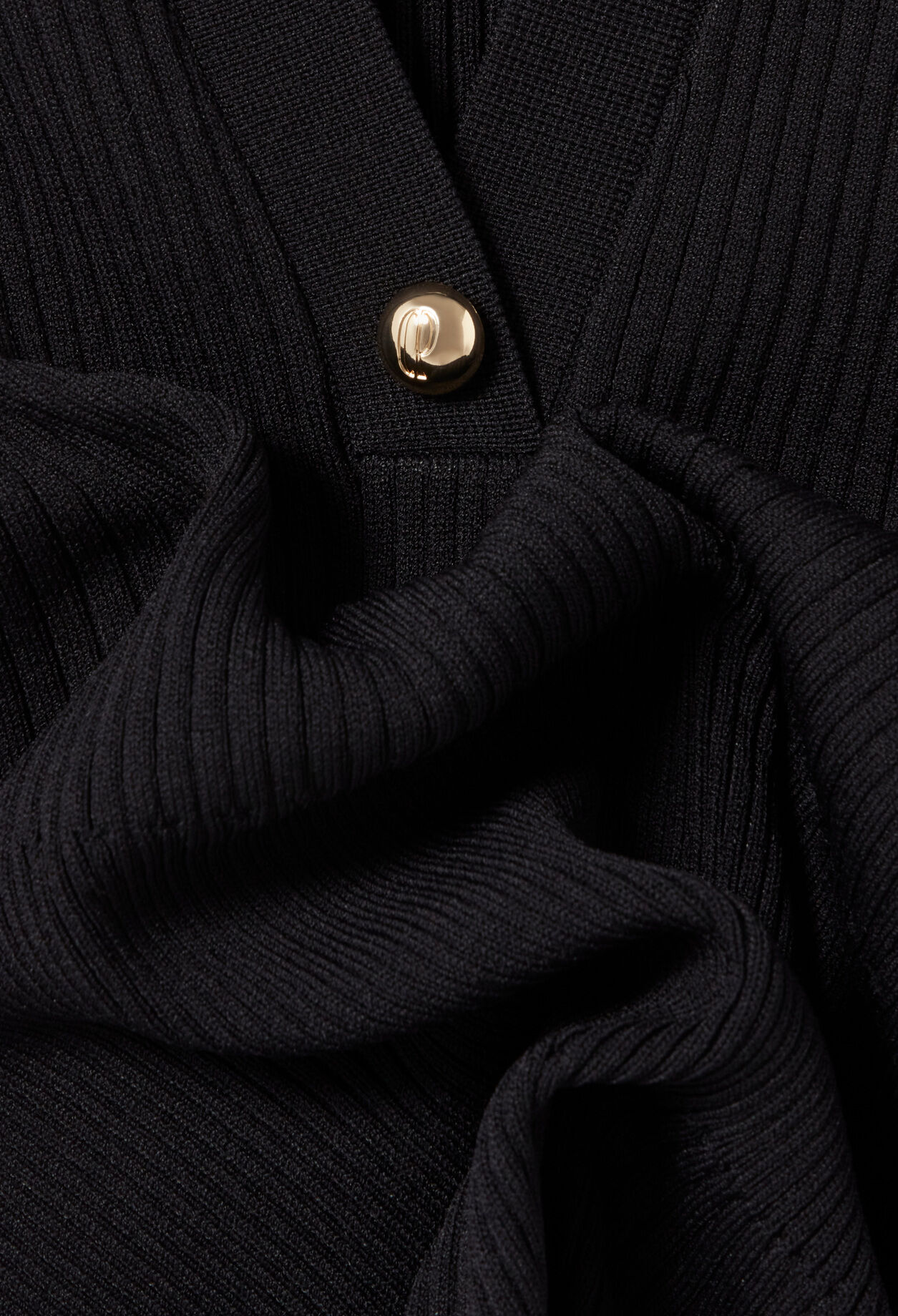 Vestido de punto cuello camisero