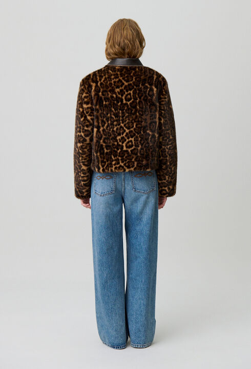 Abrigo de piel sintética leopardo