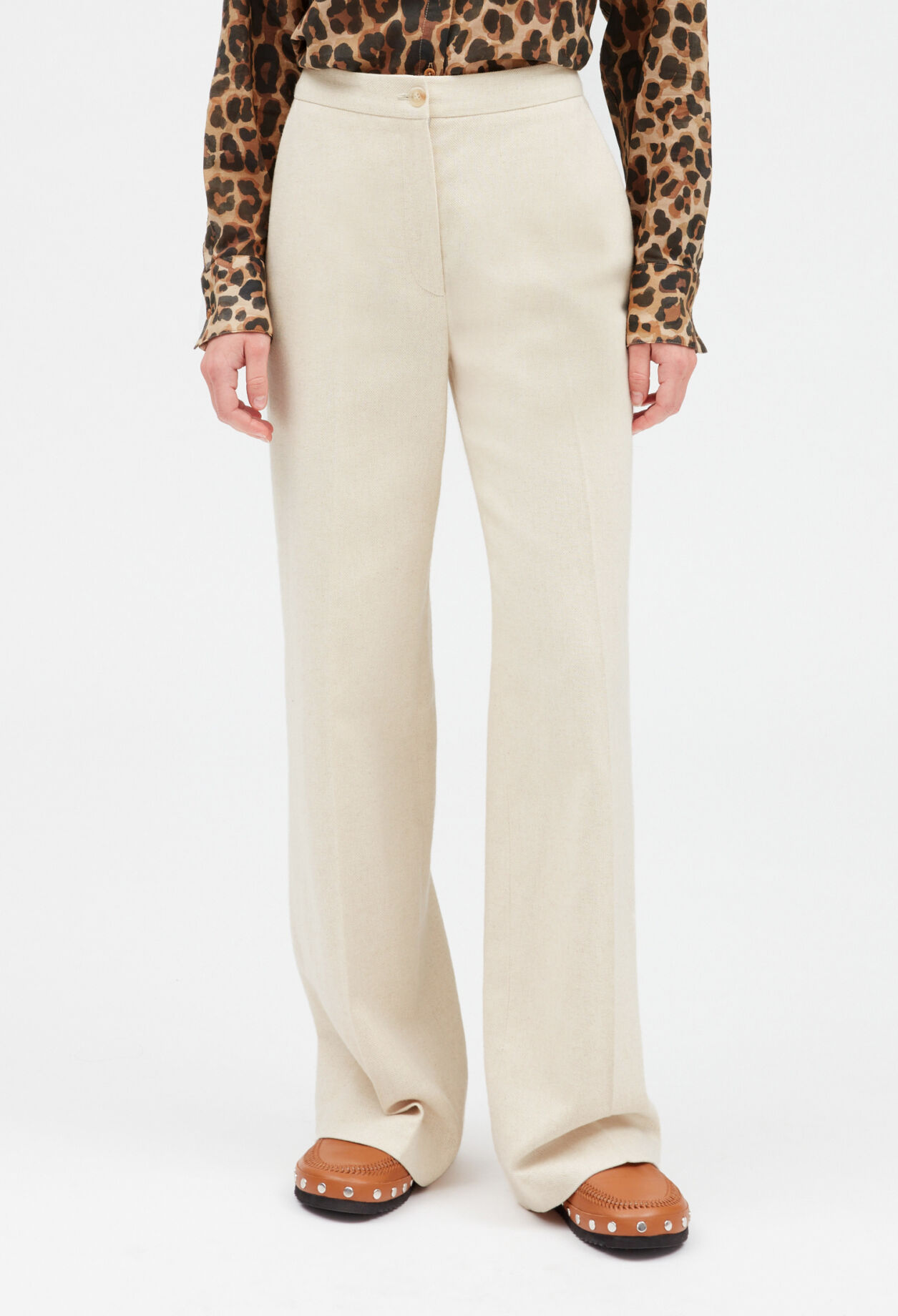 Pantalón beige de algodón y lino