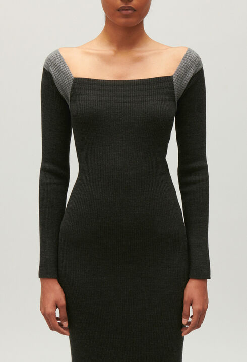 Vestido largo de punto gris jaspeado