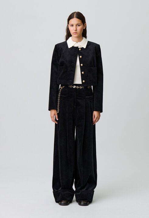 Chaqueta corta de terciopelo