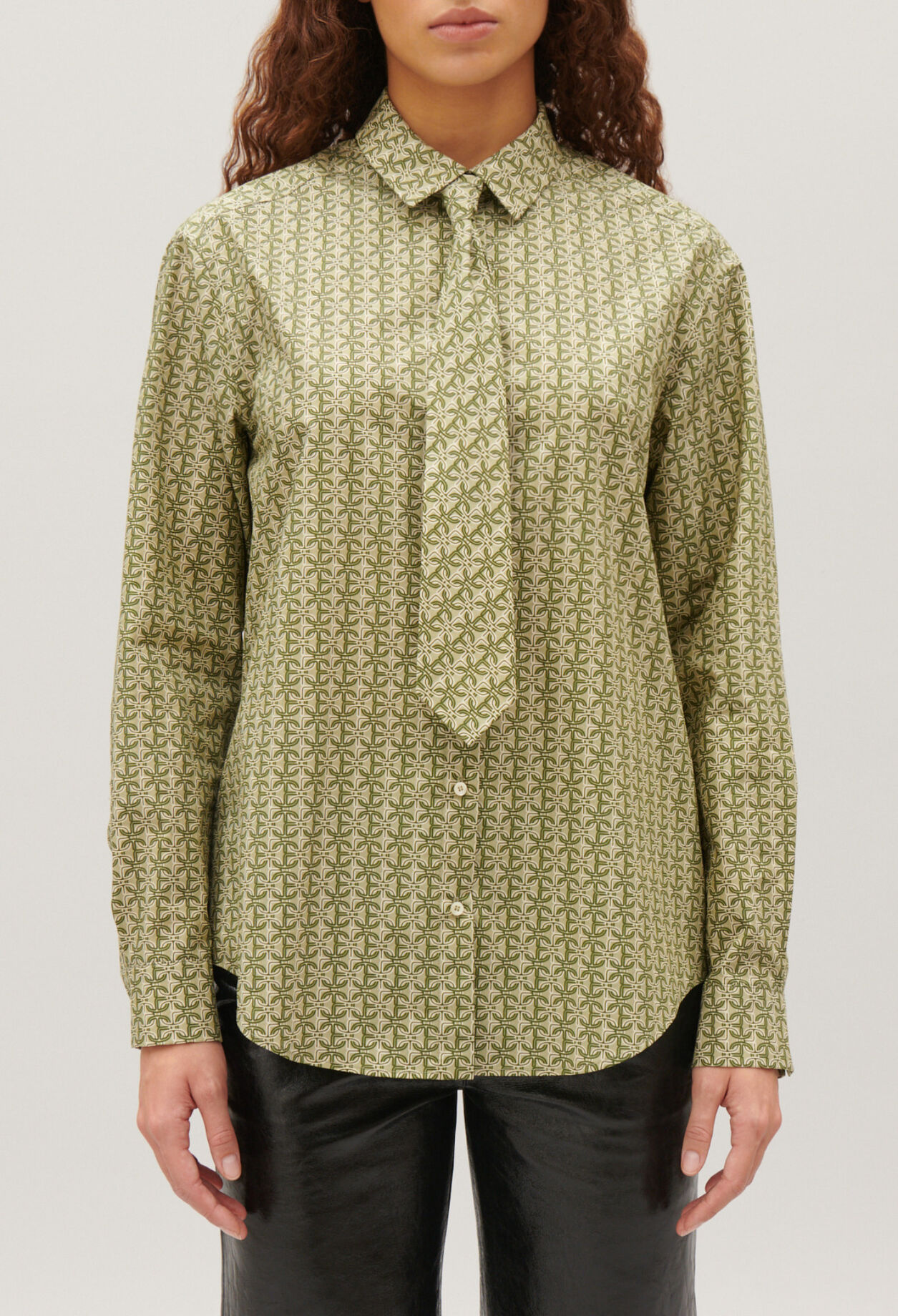 Camisa monograma