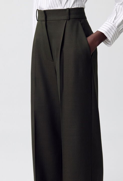 Pantalón de traje ancho
