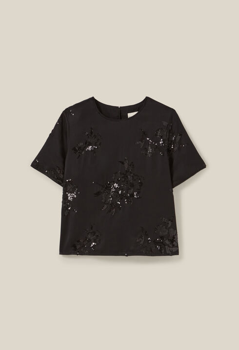 Top negro lentejuelas bordadas