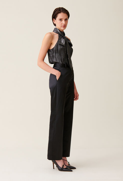 Pantalón satinado slim recto negro