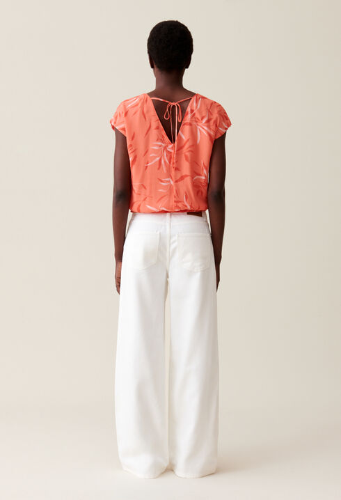 Top floral sin mangas