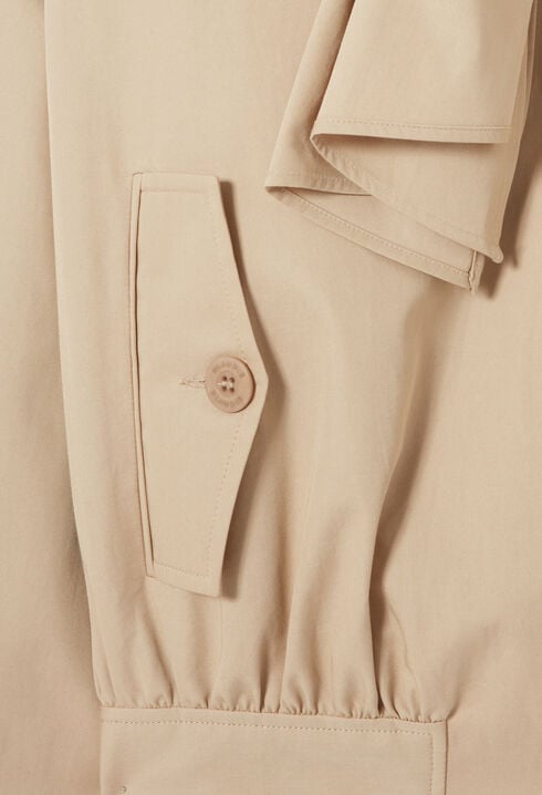 Trench corto