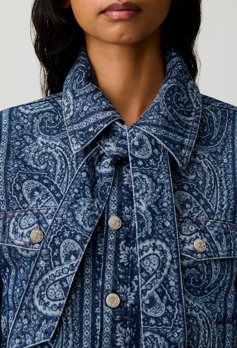 Chaqueta de denim estampada