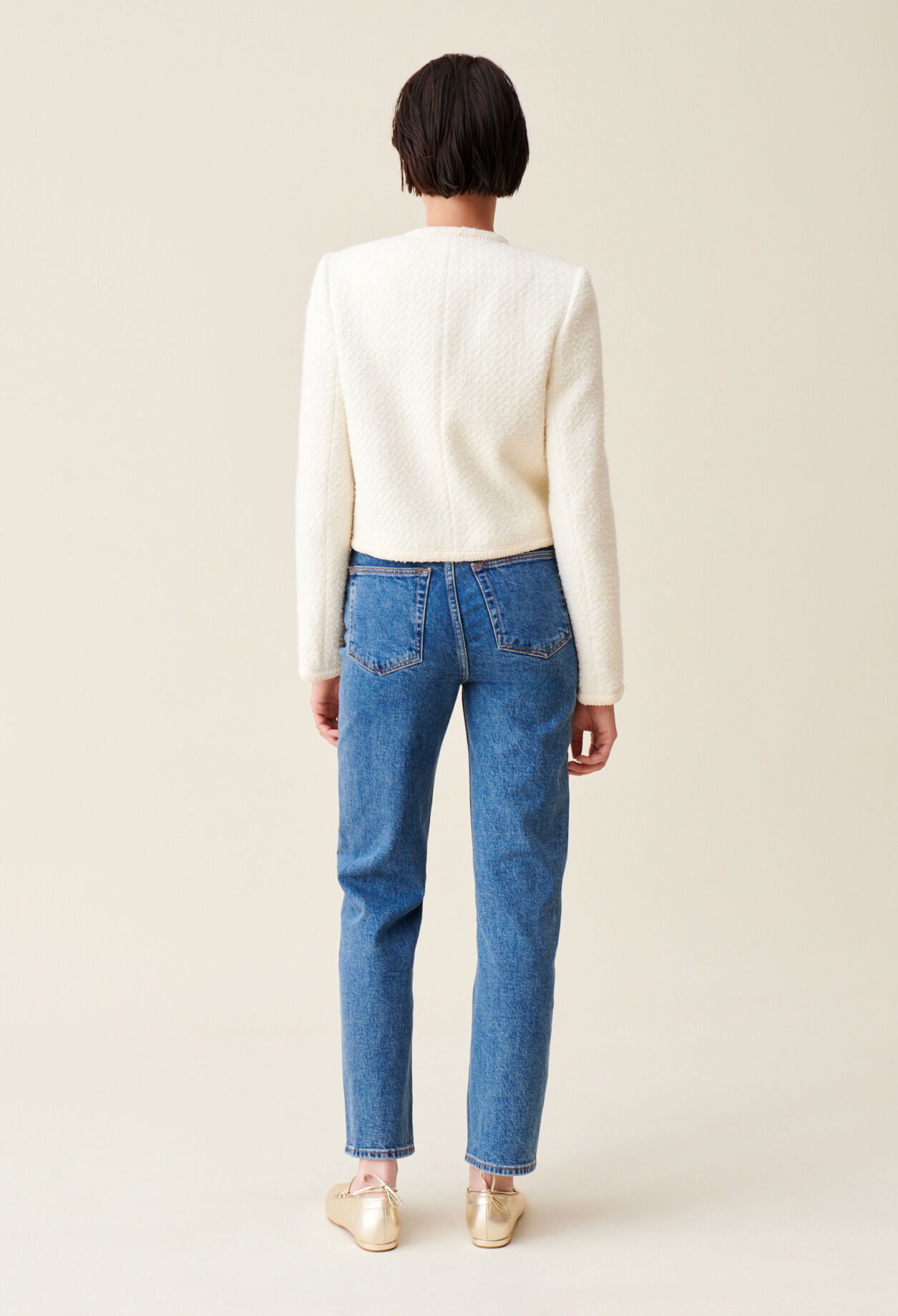 Chaqueta corta de tweed marfil 