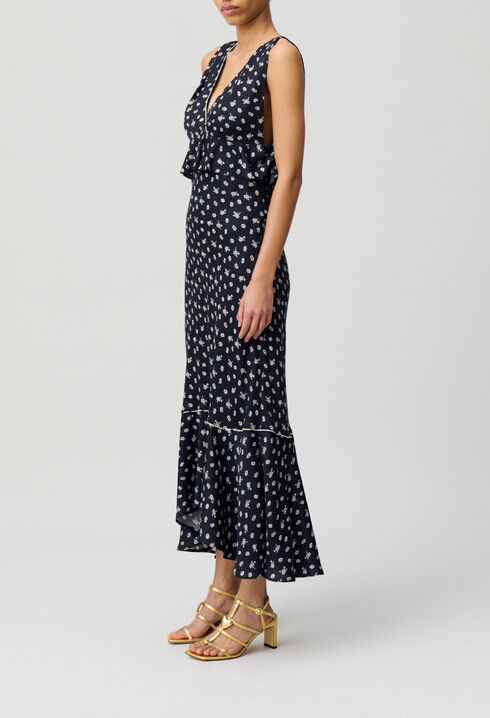 Vestido largo con volantes
