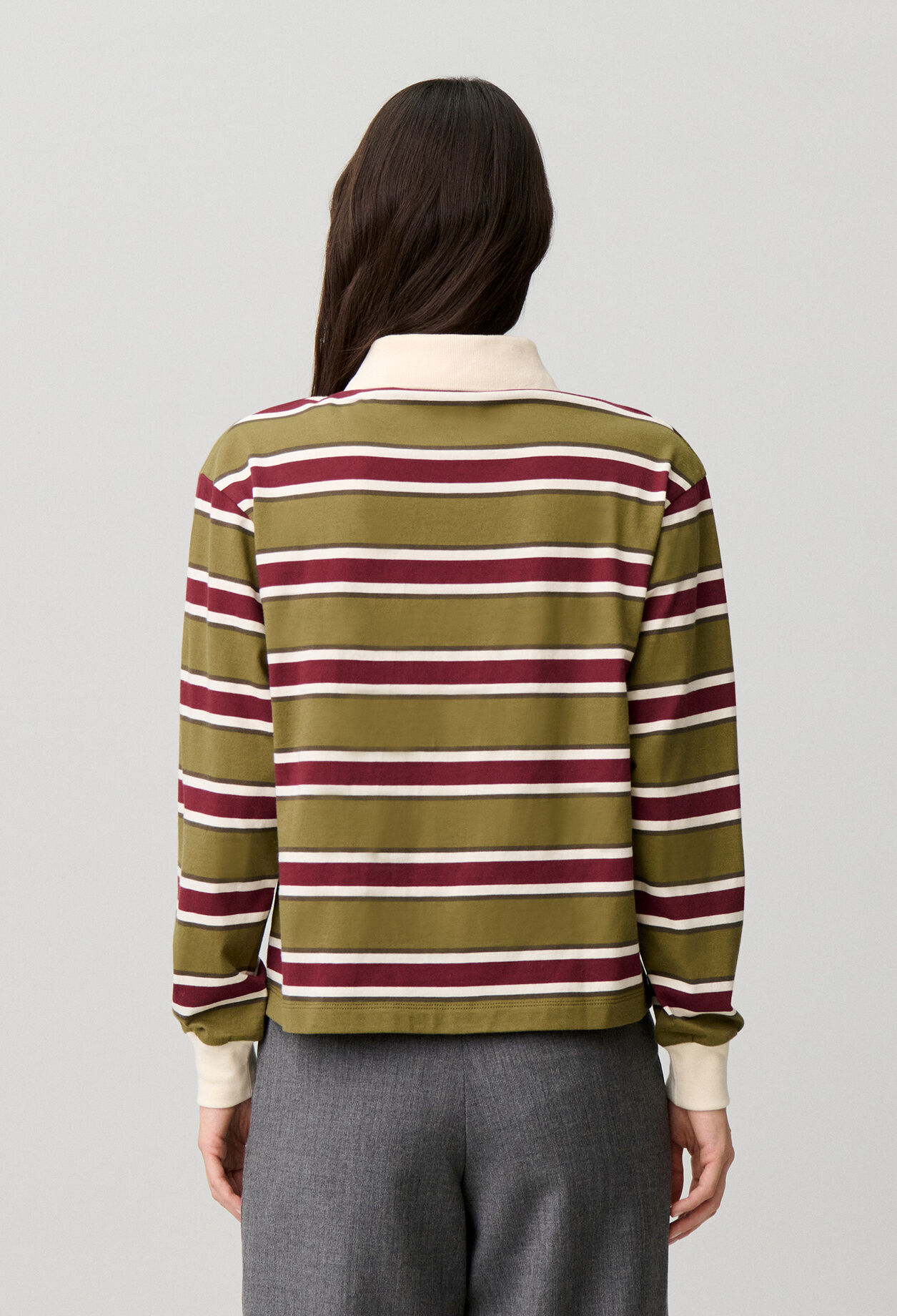 Polo de corte relajado