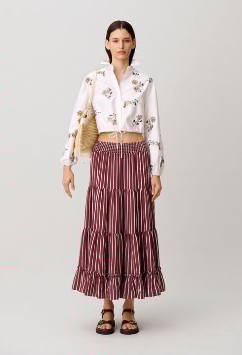 Camisa con flores y lentejuelas