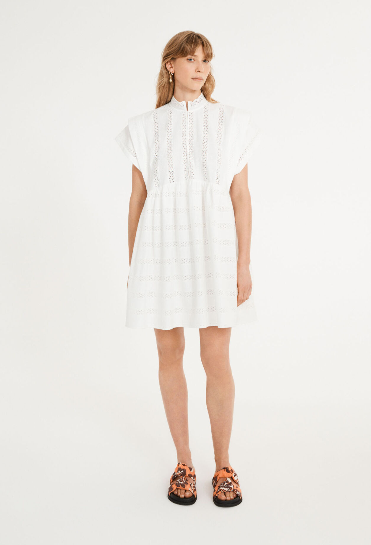 Vestido de guipur