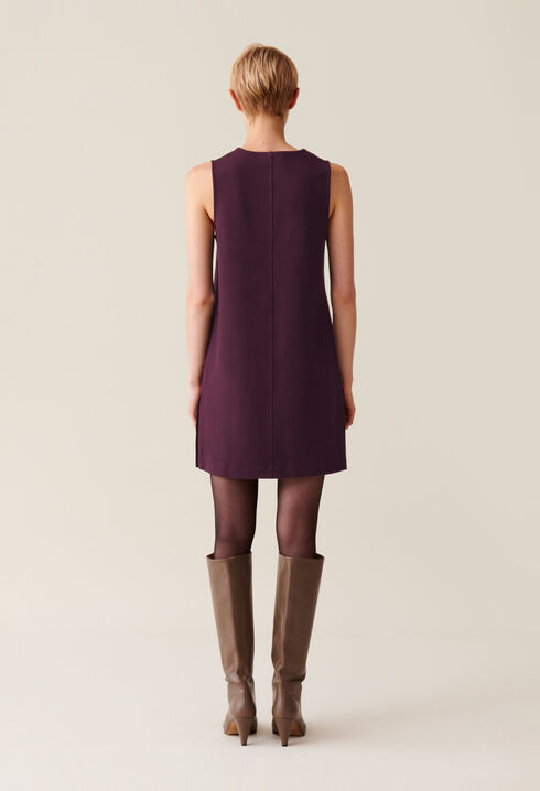 Vestido corto sin mangas