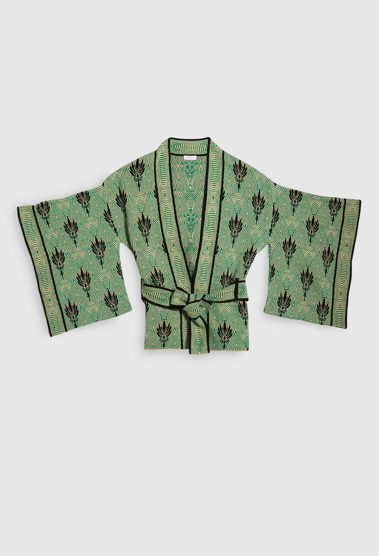 Cárdigan estilo kimono