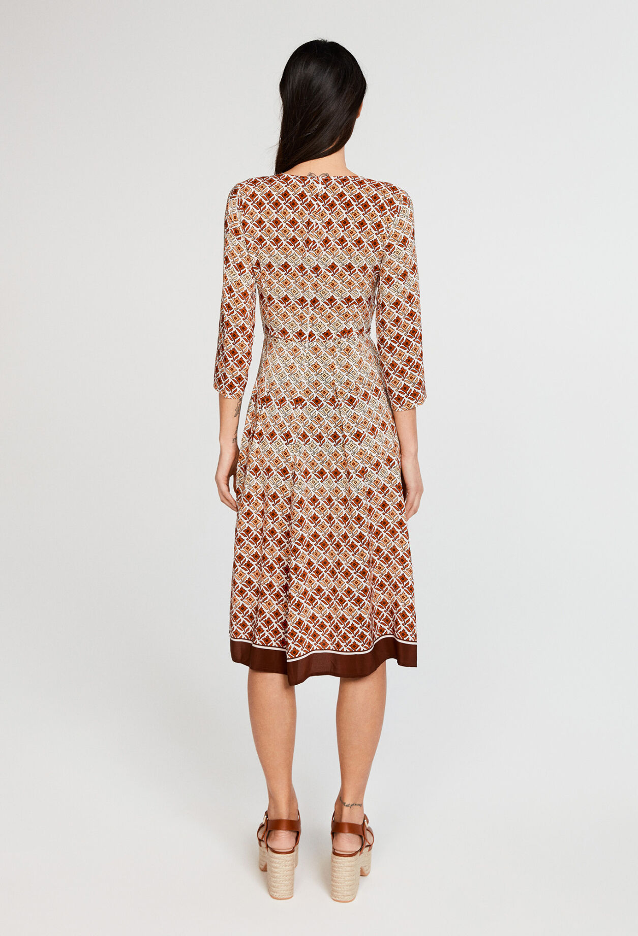 Vestido semilargo para anudar