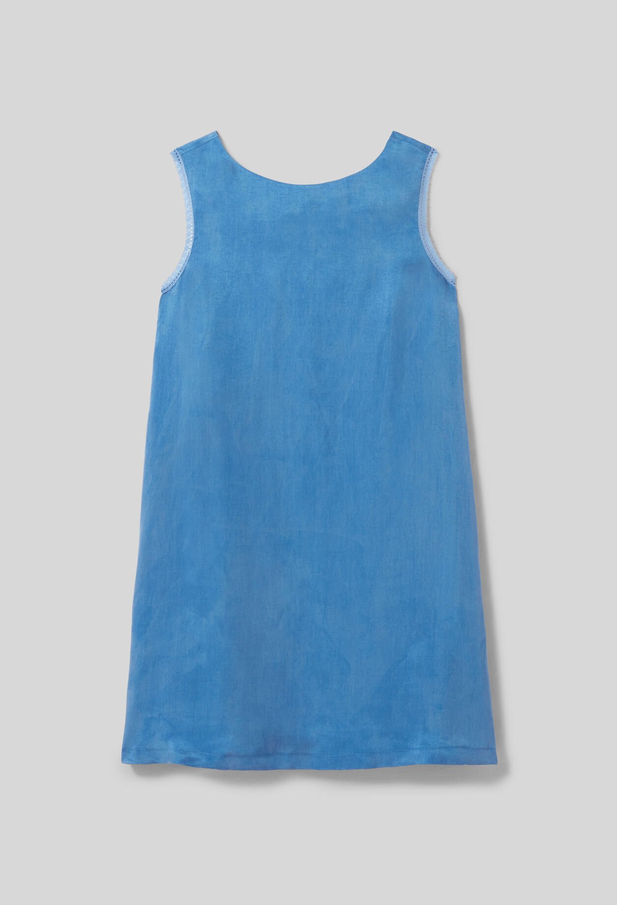 Vestido babydoll corto