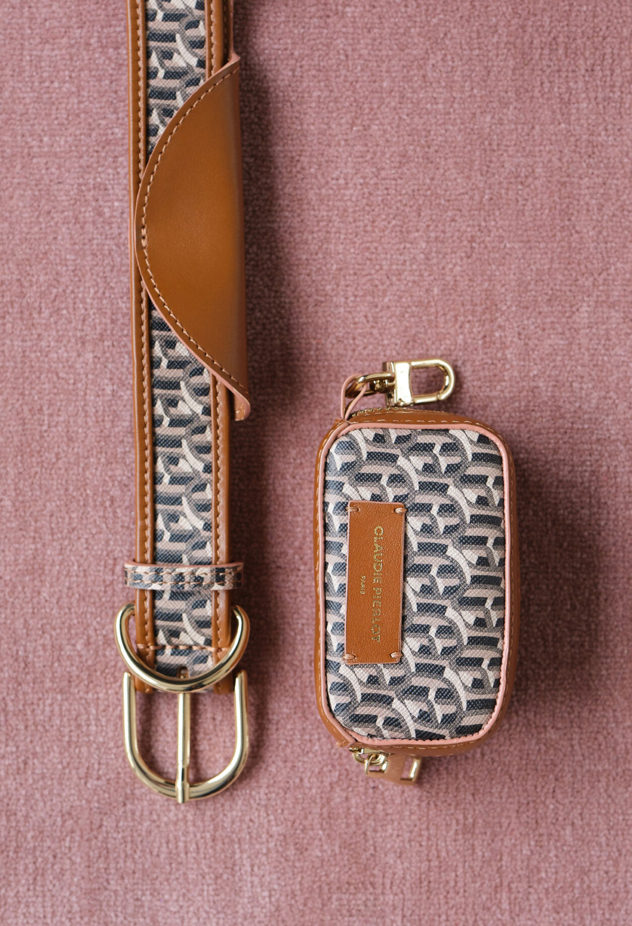 Collar perro monograma CP