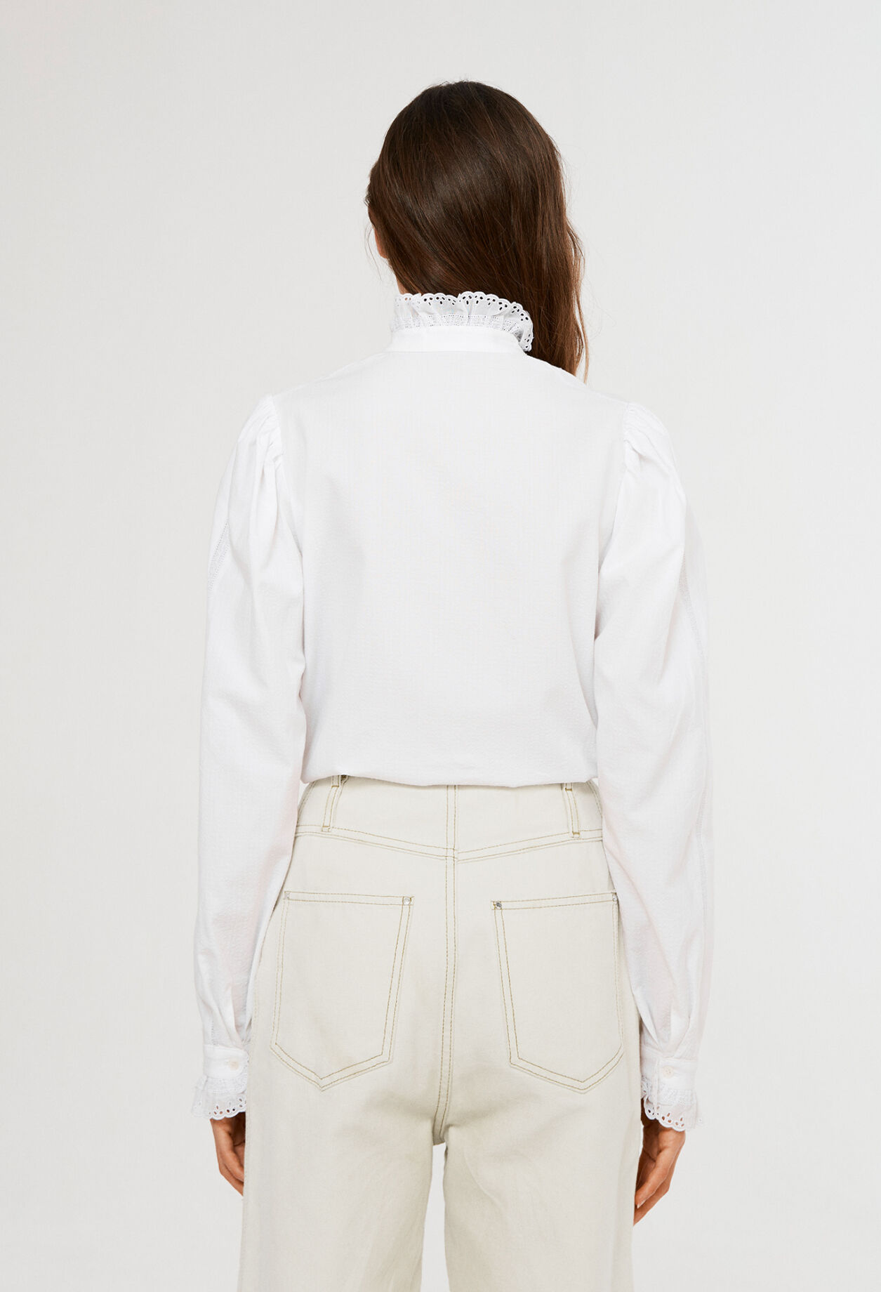 Blusa blanca de algodón