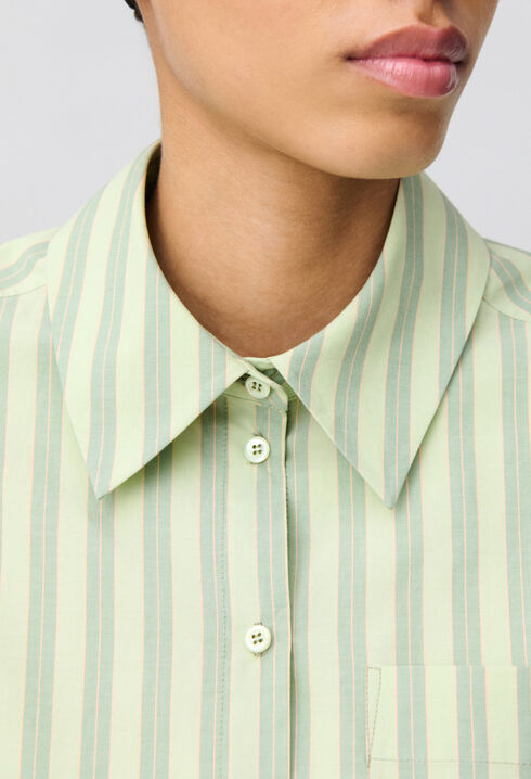 Camisa clásica de corte recto