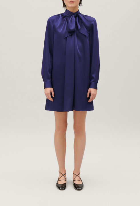 Vestido corto lavalier &iacute;ndigo