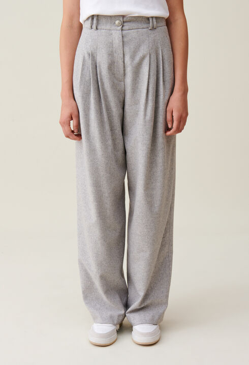 Pantalón ancho de punto gris claro