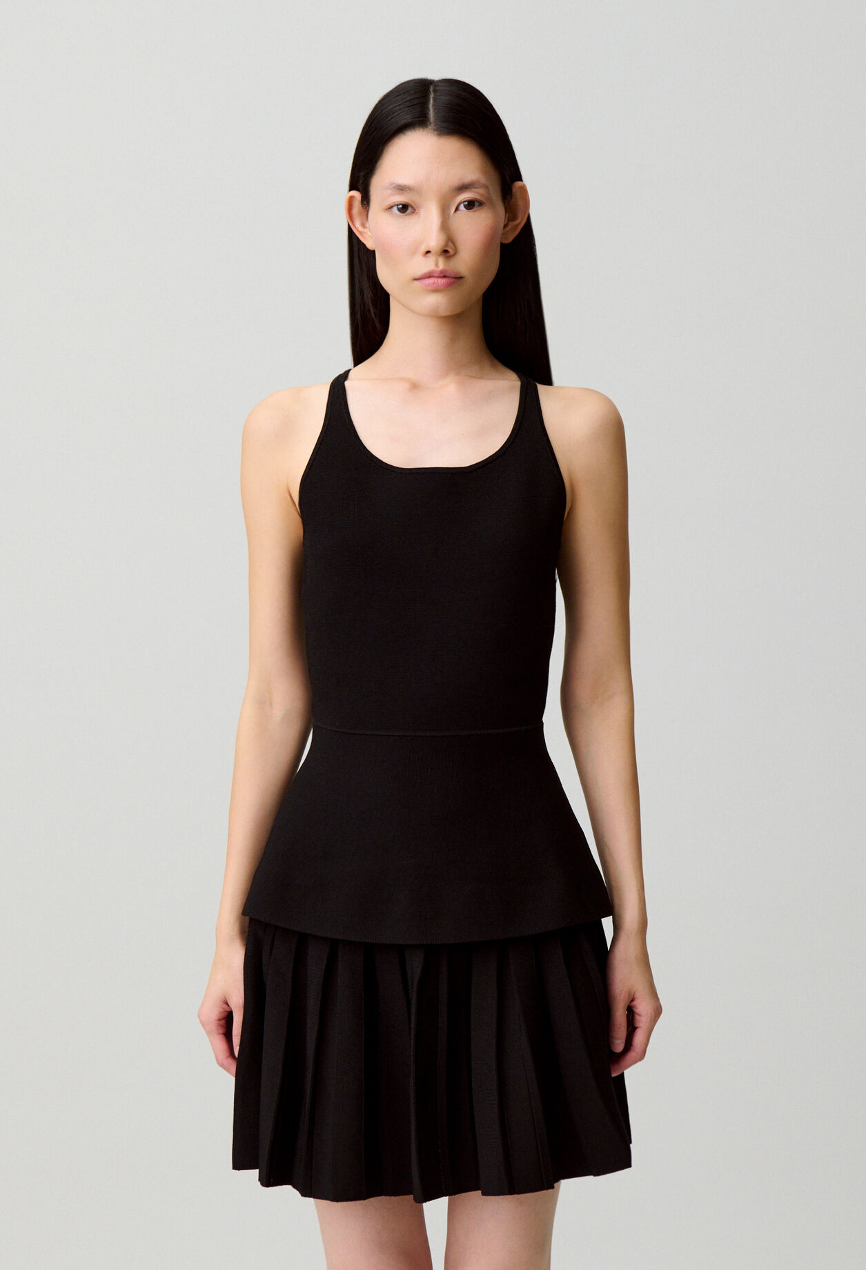 Vestido punto con tirantes cruzados