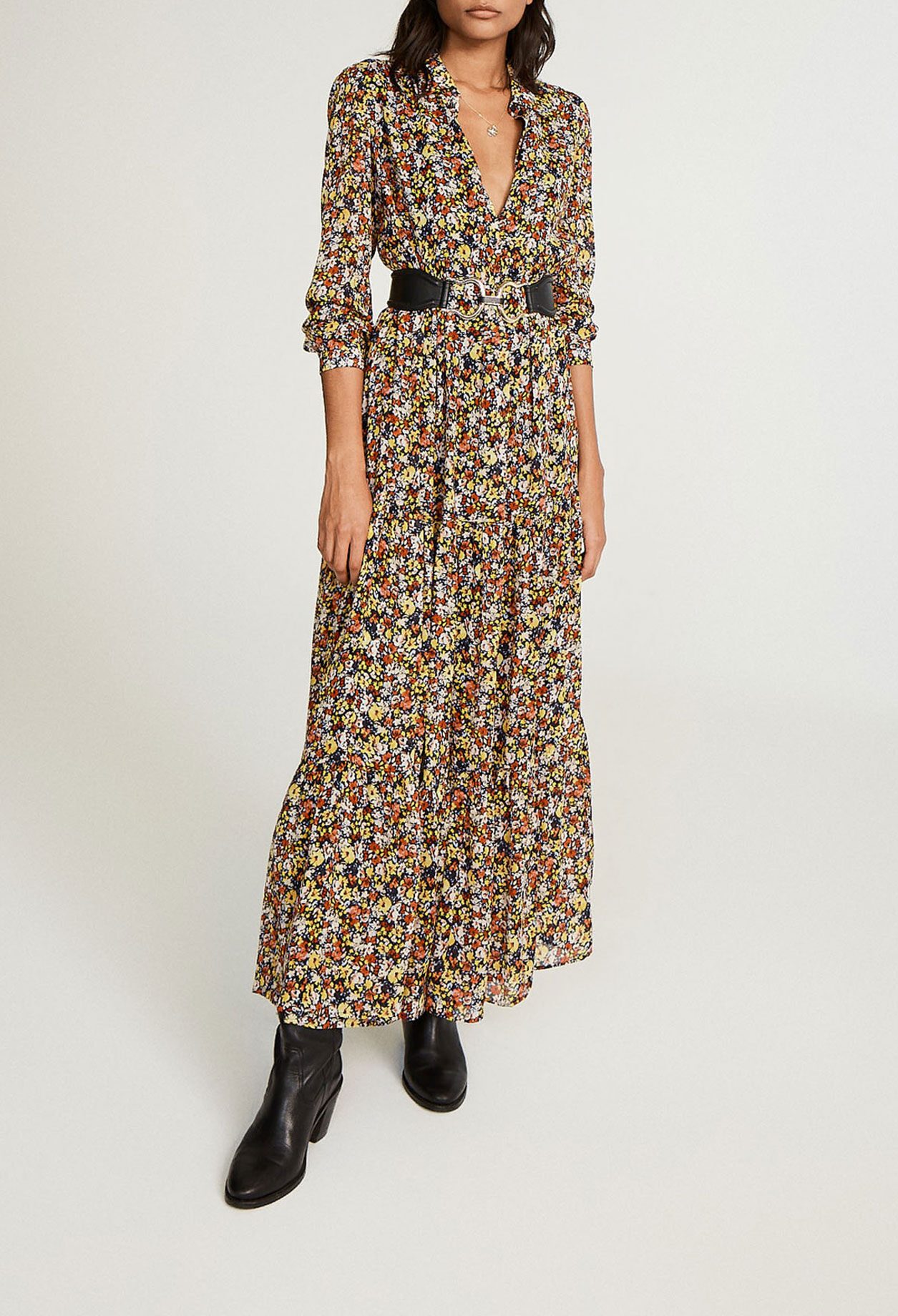 Vestido largo con flores