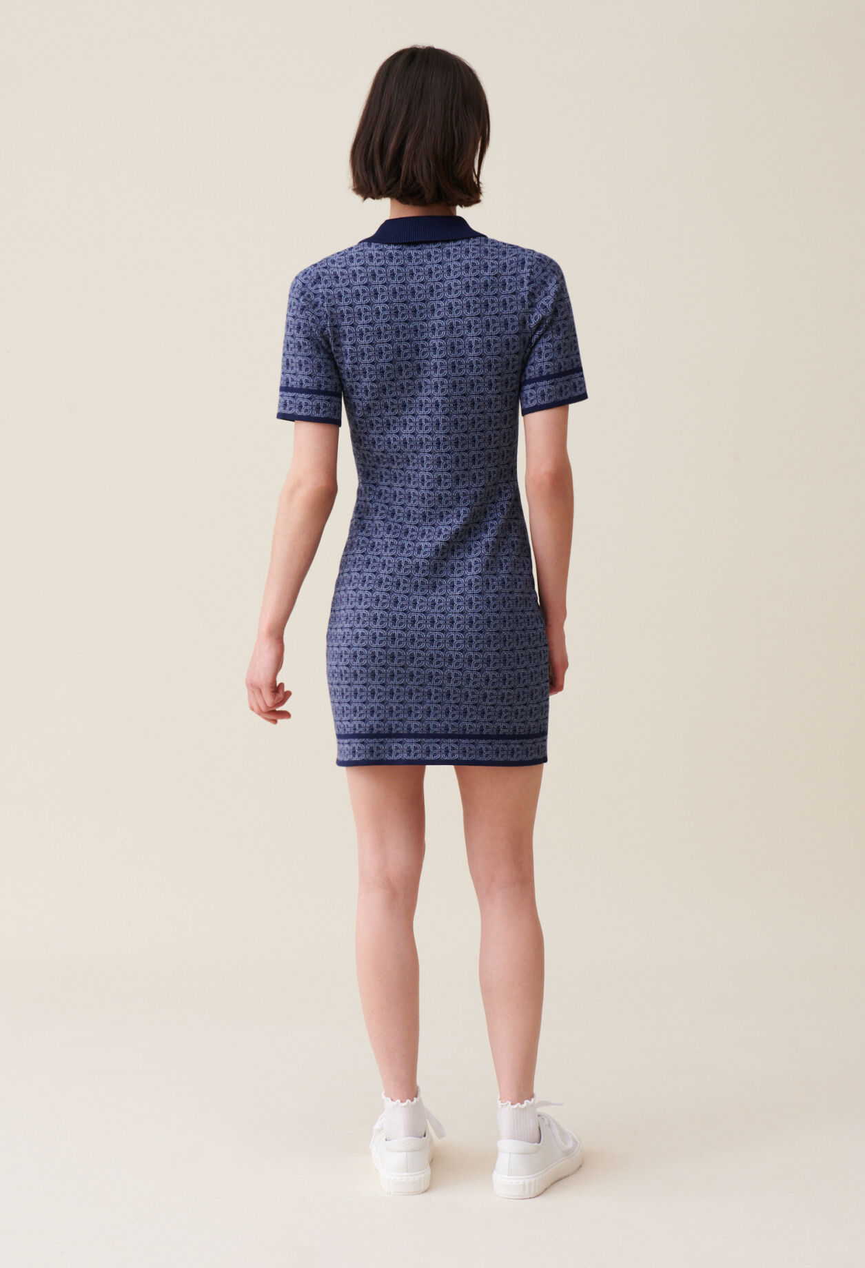 Vestido corto monograma marino