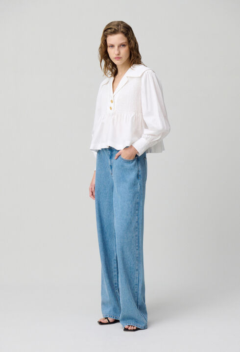 Blusa con volantes