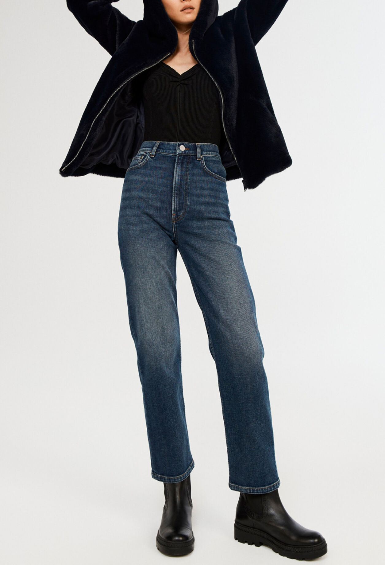 Chaqueta con capucha