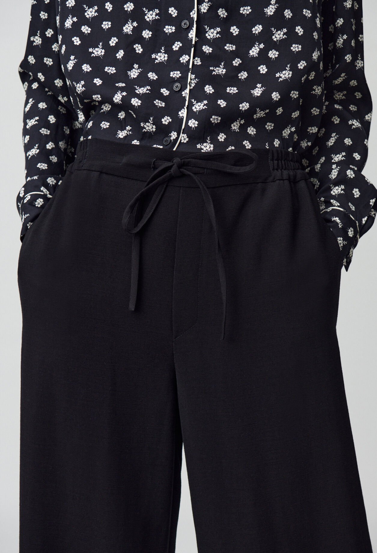 Pantalón fluido elástico