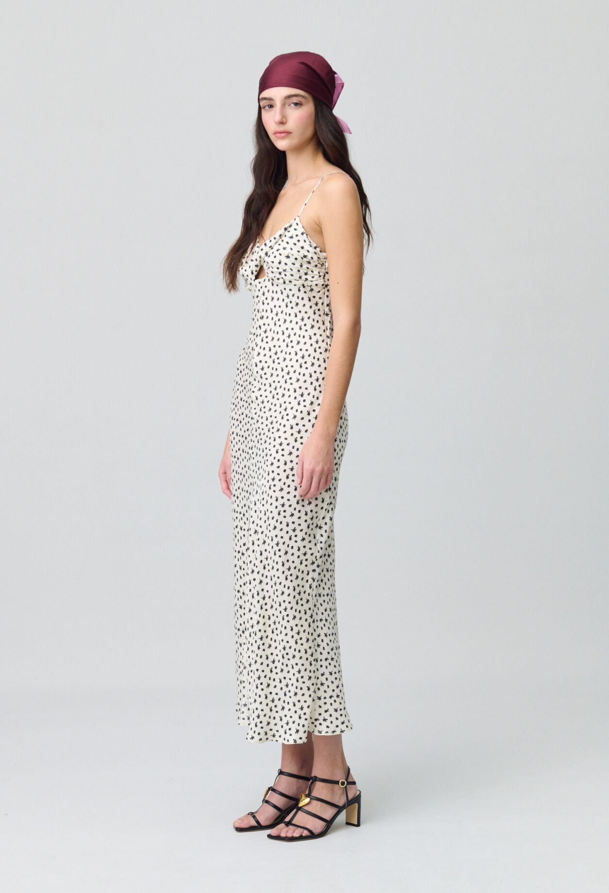 Vestido largo satinado estampada