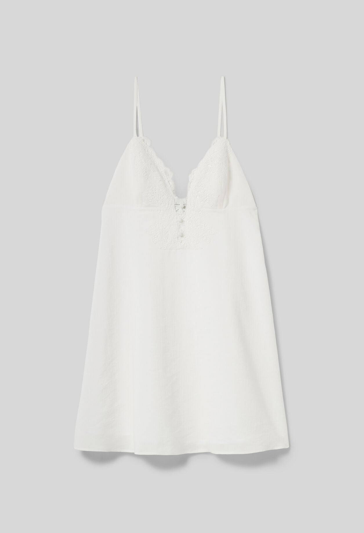 Vestido corto de encaje
