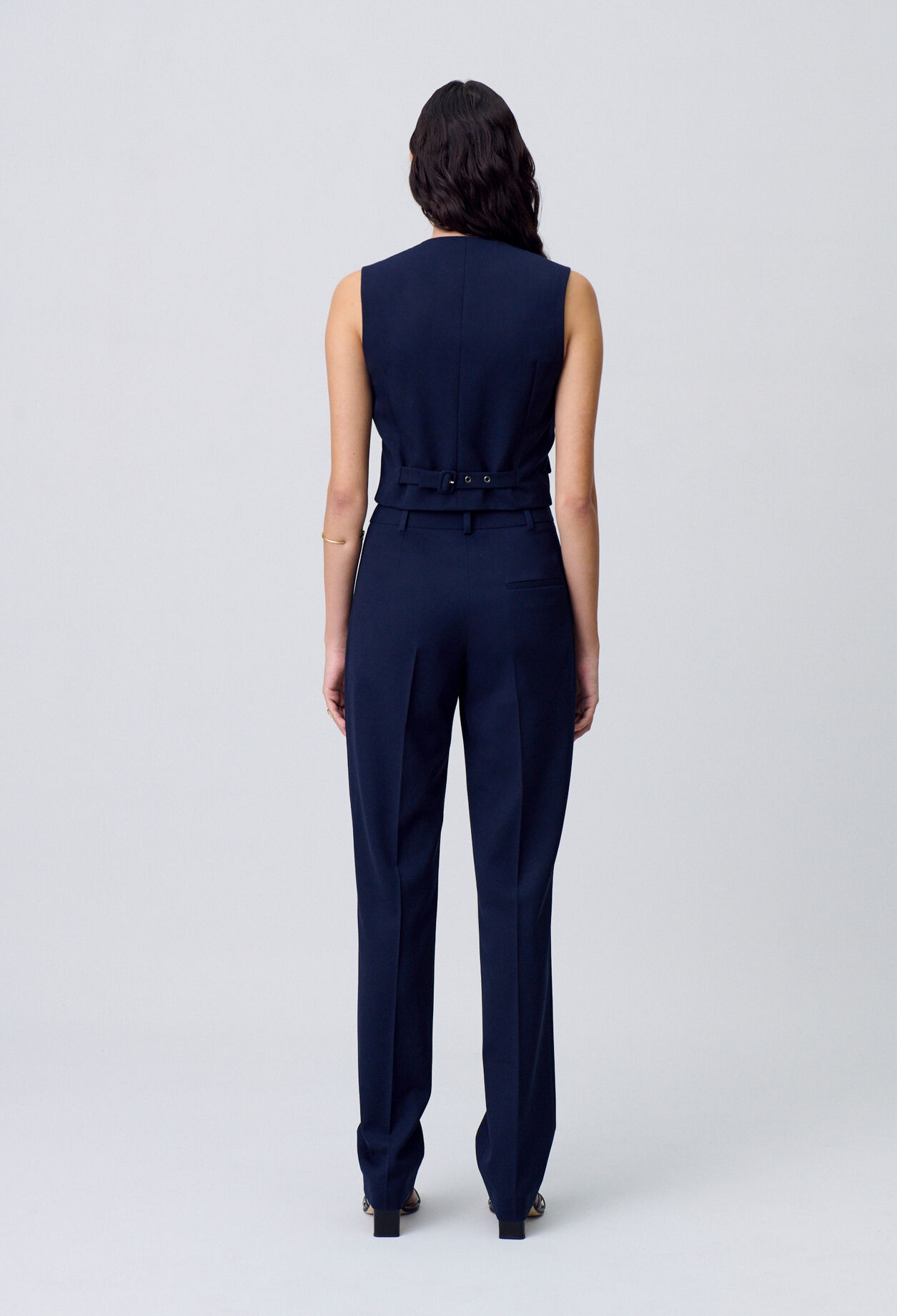 Pantalón de traje tipo pitillo