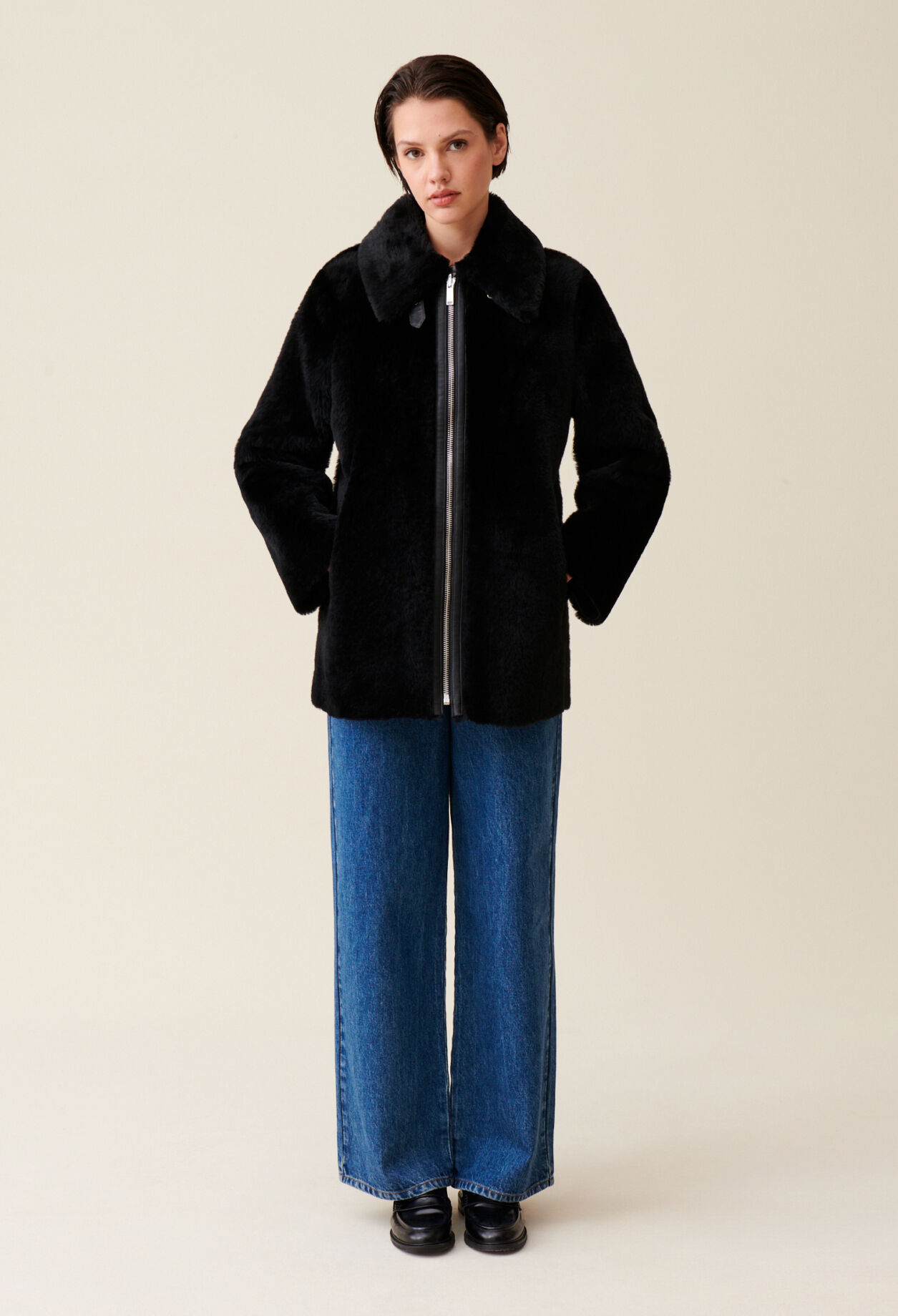 Abrigo con cremallera