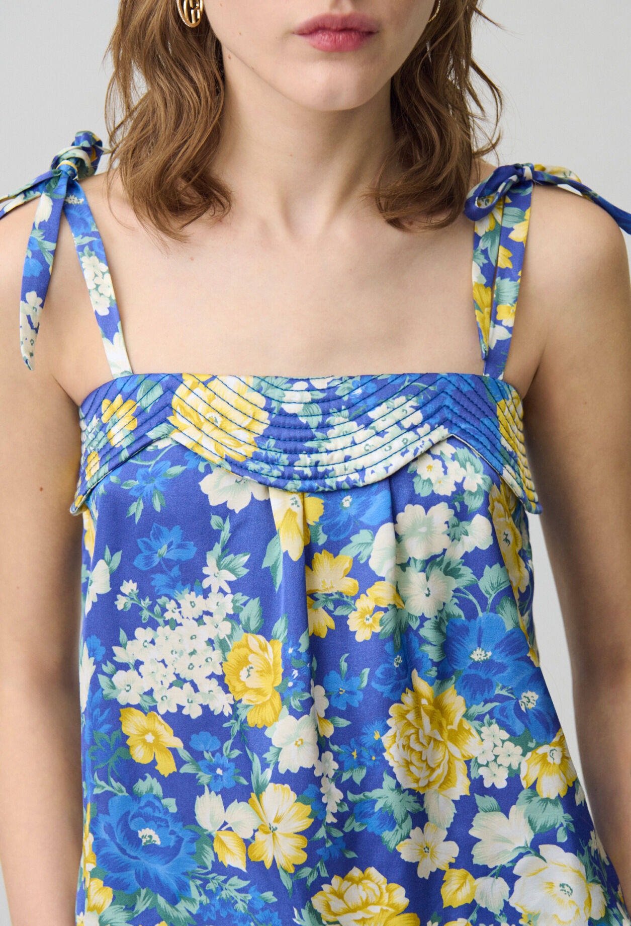 Top estampado con tirantes