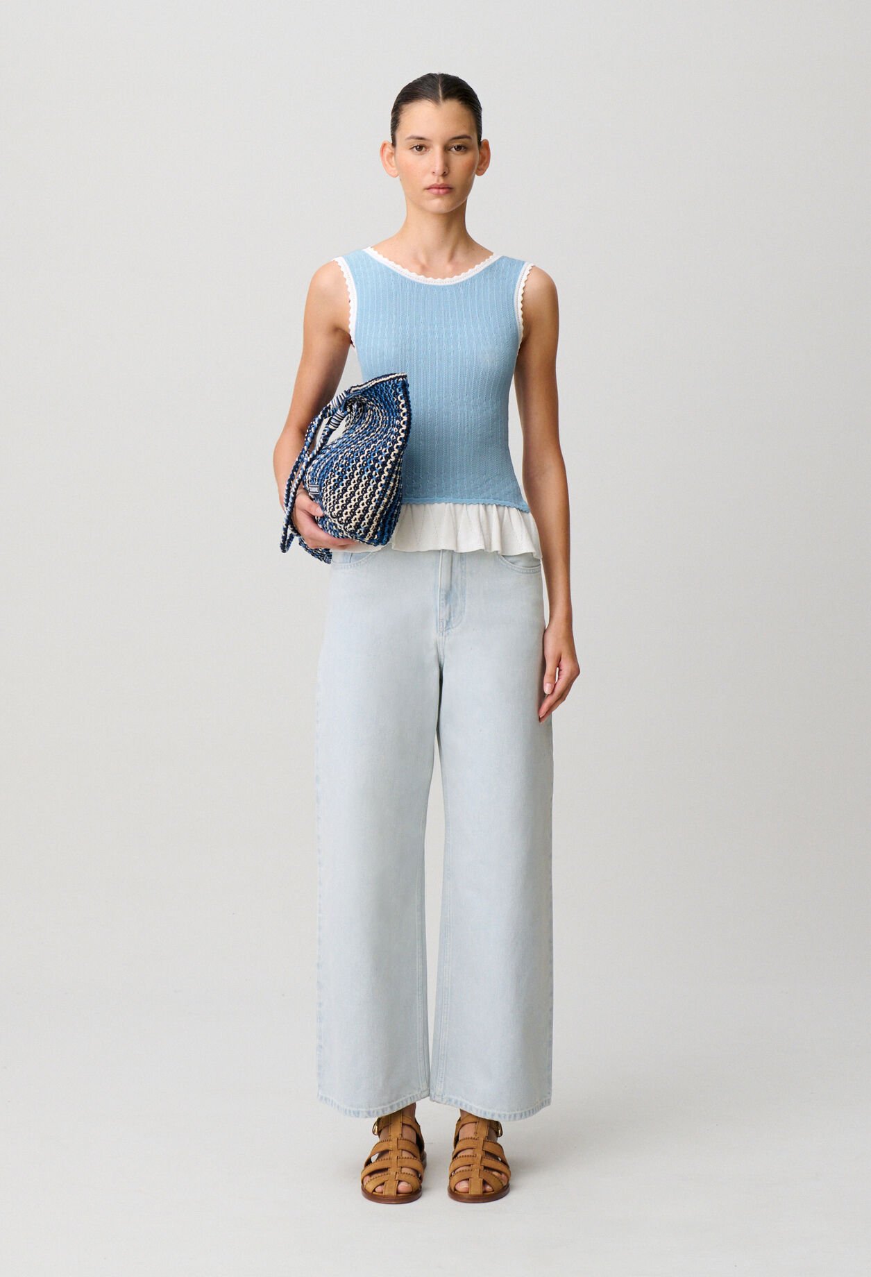 Top de punto cuello redondo