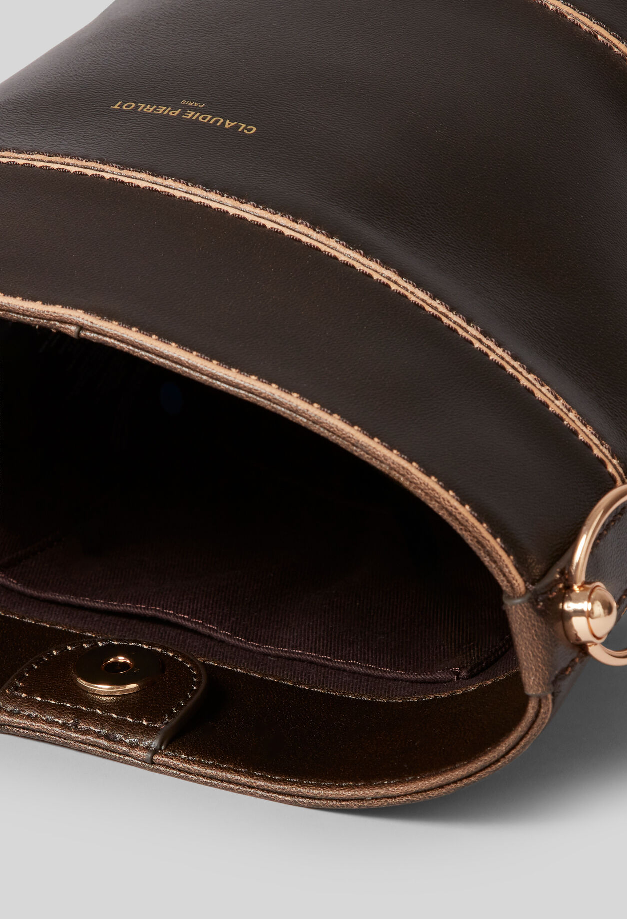 Bolso bombonera Solveig de cuero