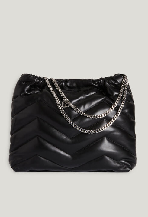 Bolso grande de piel acolchada negra